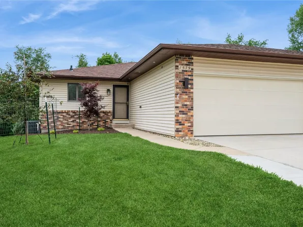1579 Matterhorn Dr NE, Cedar Rapids, IA 52402