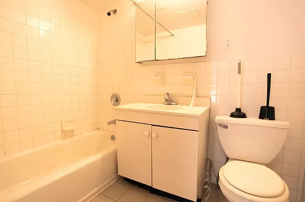 Rented by Metropolitan Property Group | media 53