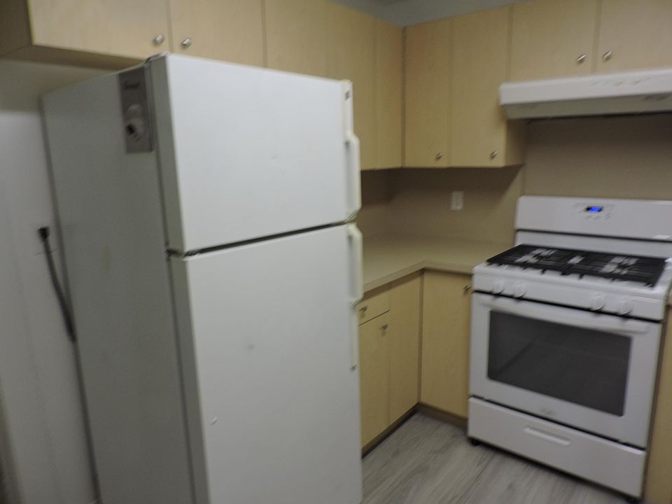 1st image of 11 Howard St #231