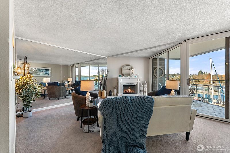5th image of 9500 Rainier Avenue S #507