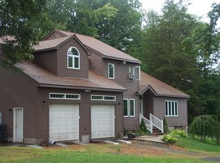 36 Lakeview Ave, Rocky Hill, CT 06067