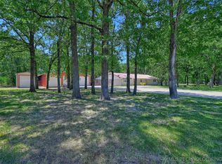 43 W Peterson Dr, Mead, OK 73449