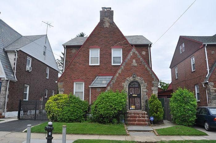 1st image of 119 Ave #222nd St