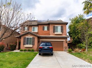 38917 Rockinghorse Rd, Murrieta, CA 92563
