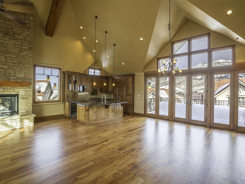 1st image of 110 Aspen Ridge Dr #29