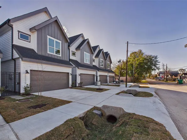 5027 Golden Forest Dr #C, Houston, TX 77091