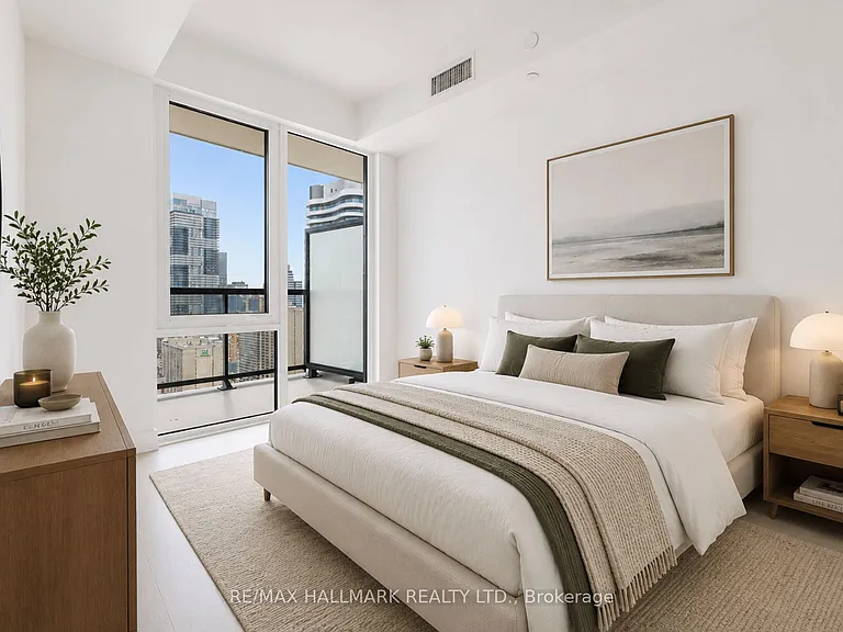 308 Jarvis St #3303 — Photo 11