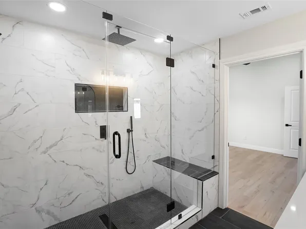 115 Santa Fe Trl, Justin, TX 76247