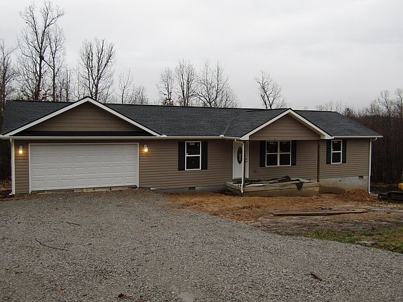 2nd image of 140 Mena Ln