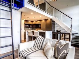 111 Saint Clair Ave W