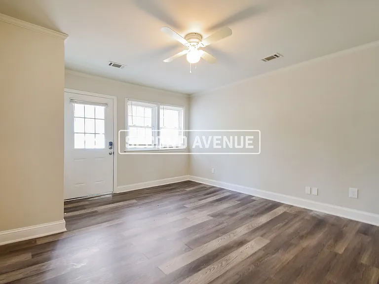 232 N Lake Dr — Photo 6