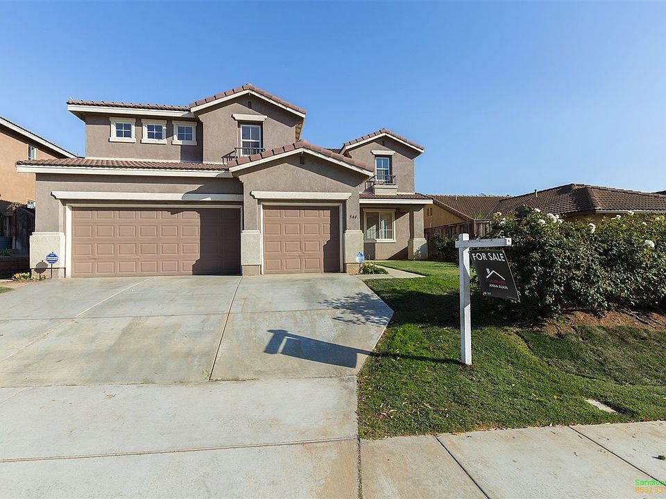 1st image of 544 Crestwood Dr
