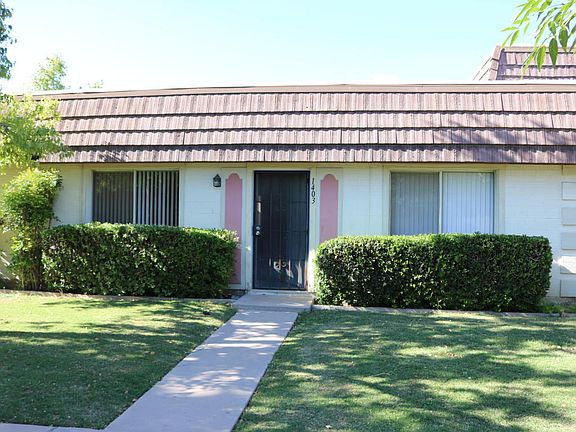 4th image of 1403 E Malibu Dr