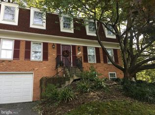 9713 Stoneybrook Dr, Kensington, MD 20895