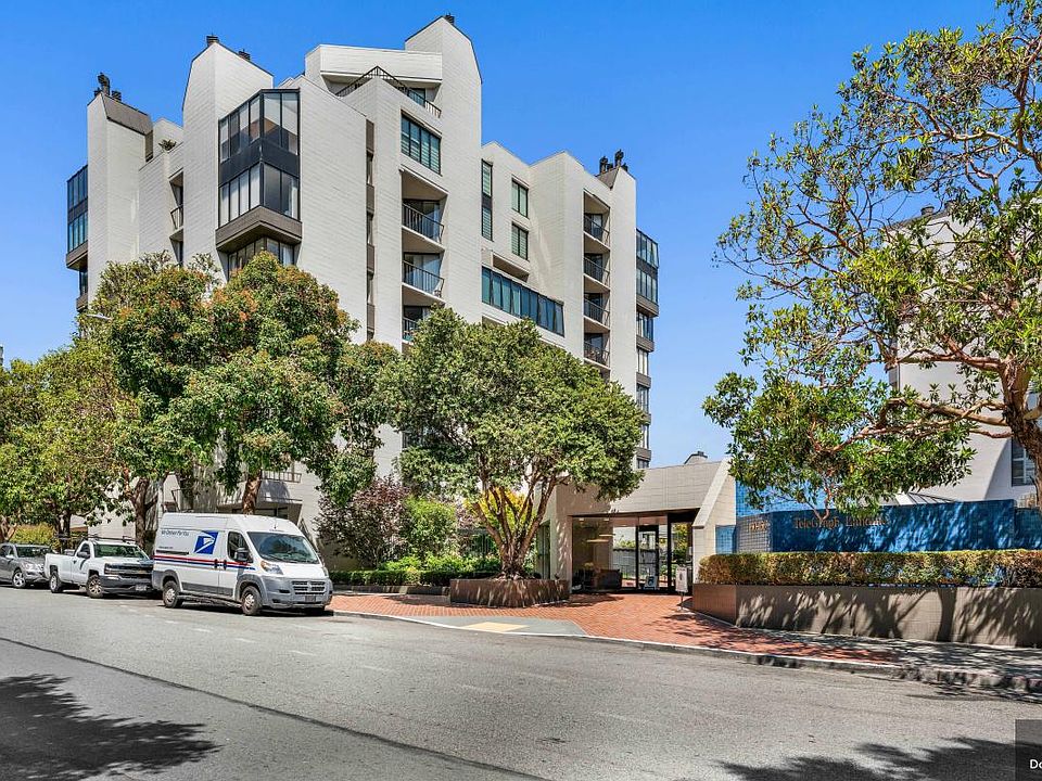 1st image of 150 Lombard St APT 105