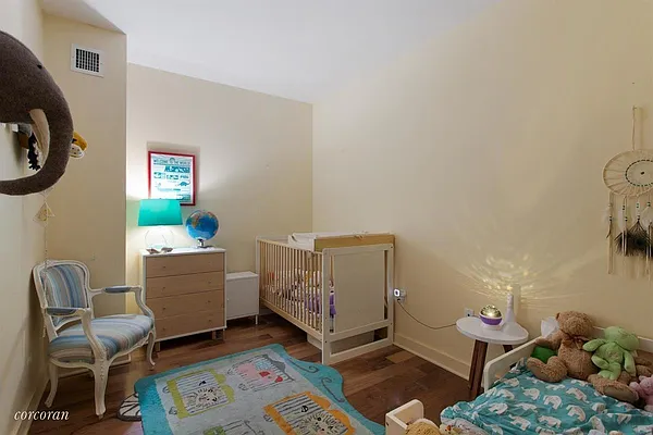 Rented by Corcoran | media 26