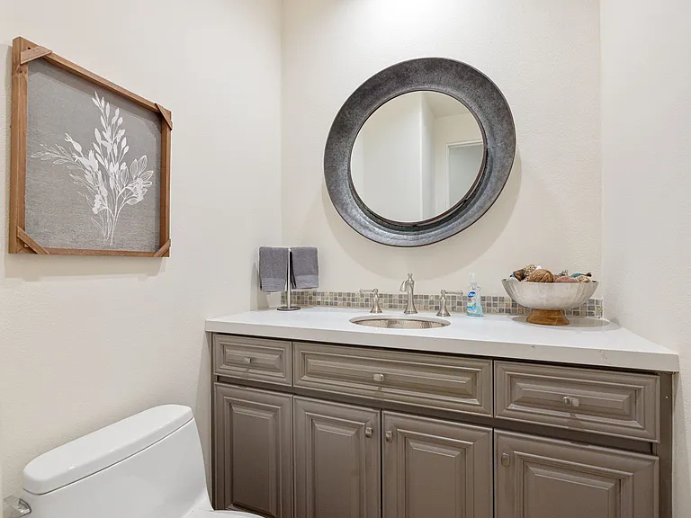 81055 Legends Way — Photo 32