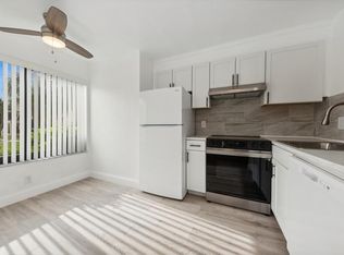 2540 Riverside Dr #213, Pompano Beach, FL 33065