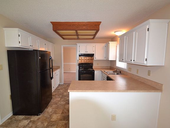 5th image of 2329 Century Oaks Ln