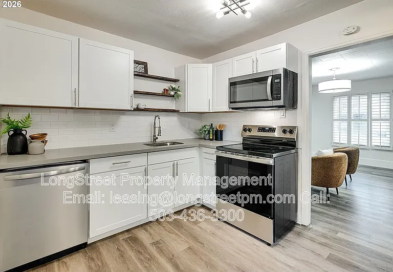 3315 SE 127th Pl #1 — Photo 5