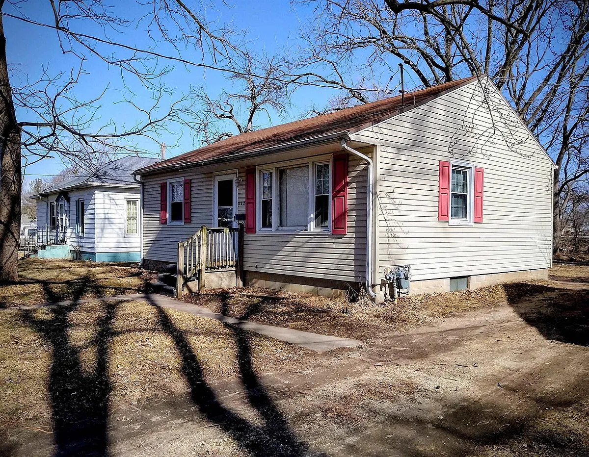 Building Photo - 822 Colorado St