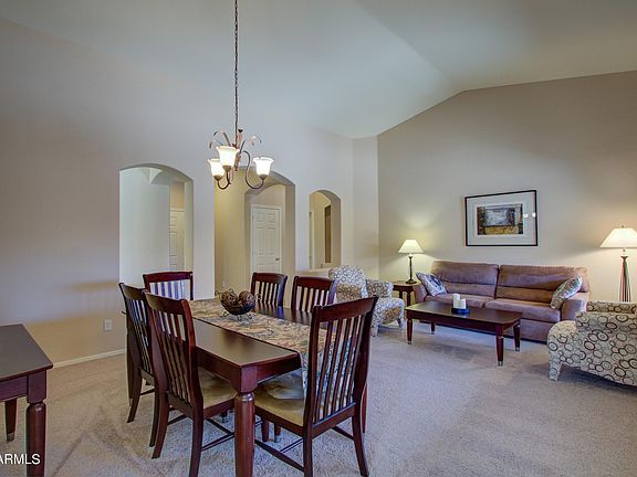 5th image of 2069 W Sunshine Butte Dr