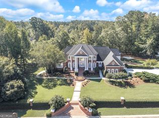 125 Turnberry Cir, Fayetteville, GA 30215