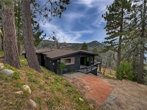 32047 Pine Cone Dr, Running Springs, CA 92382