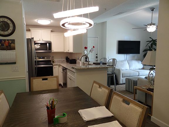 4th image of 1930 Summer Club Dr APT 214