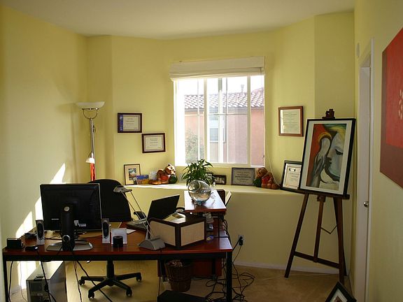 Office-3rd Bedroom