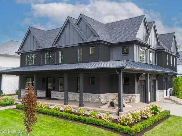 1120 Lyonhurst St, Birmingham, MI 48009