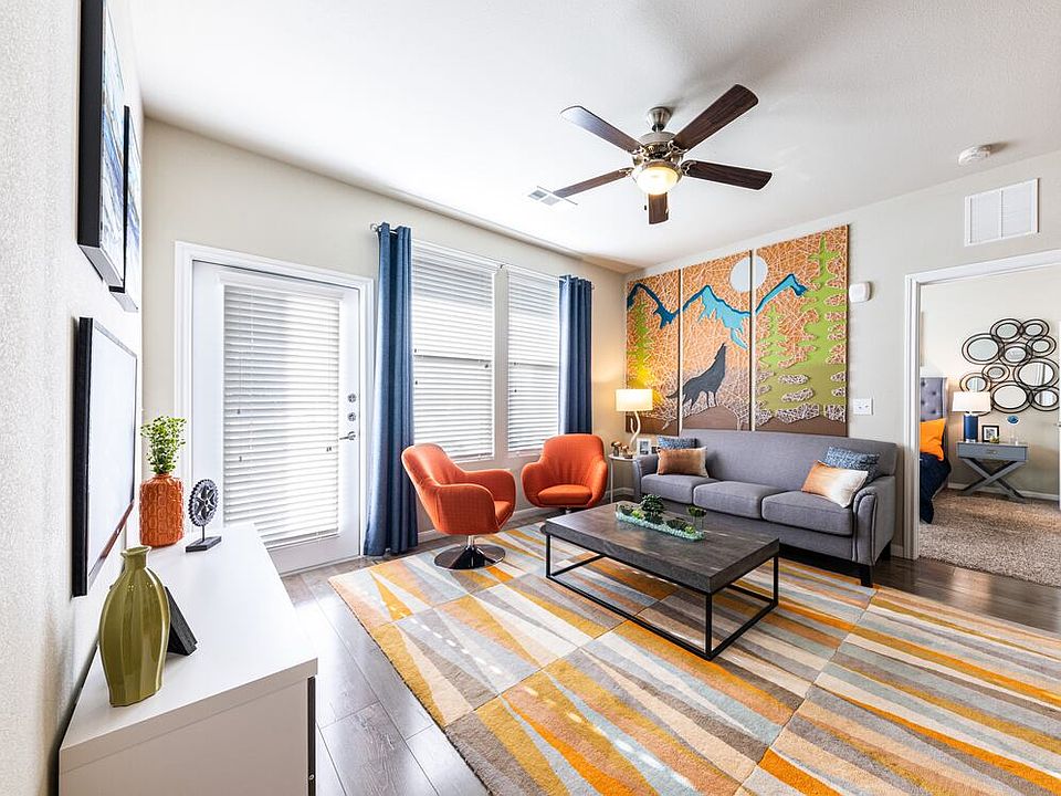 Living room with hard surface flooring