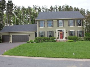 509 Salem Ct, Saint Paul, MN 55115