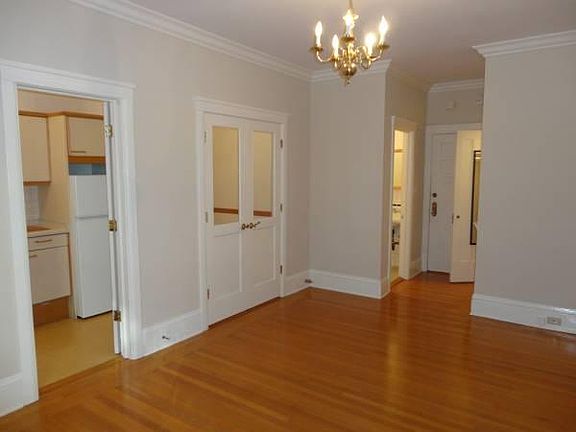 4th image of 801 Jones St #402