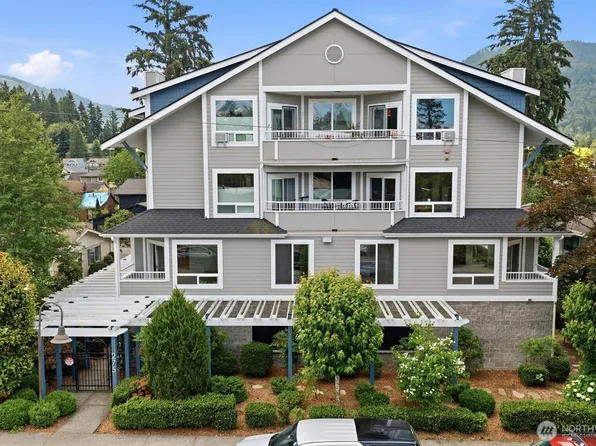 275 E Sunset Way #1A, Issaquah, WA 98027