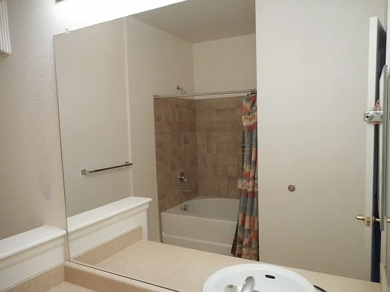 5723 N Gibralter Way #304 — Photo 6