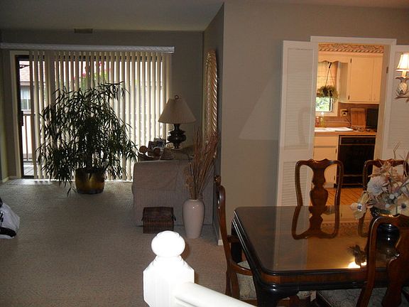 5th image of 1778 Gloucester Ct #3301