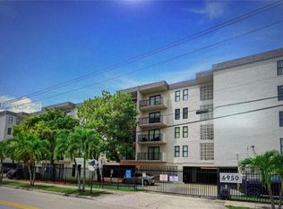 6950 W 6th Ave APT 320, Hialeah, FL 33014