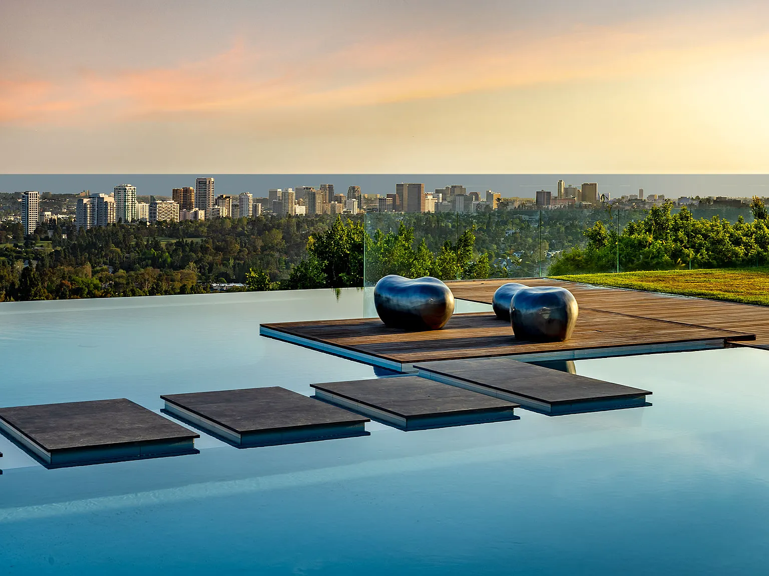 Lawlen Way, Beverly Hills — Photo 4
