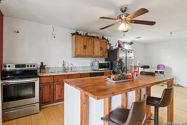 215 & 213 Coughran Rd — Photo 5