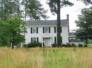 8320 Gates Rd, Suffolk, VA 23437