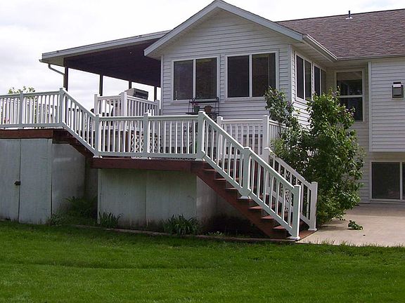 2nd image of 508 NE Windam Dr