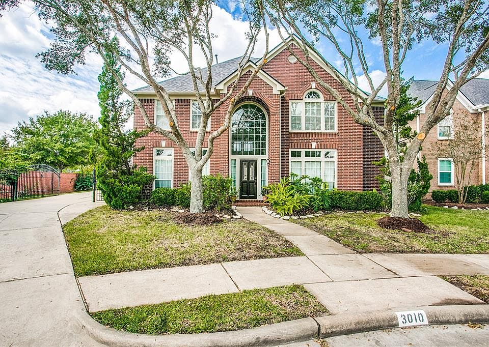 1st image of 3010 Leona Ct
