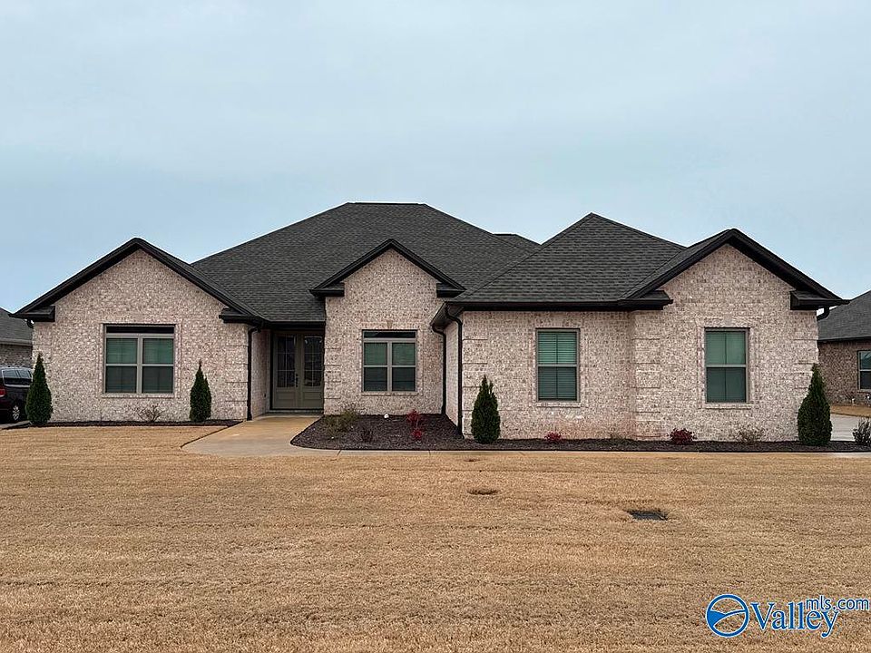 1st image of 26430 Birkshire Ln