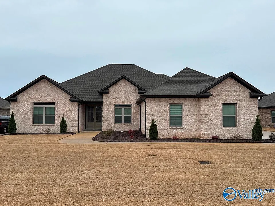 26430 Birkshire Ln