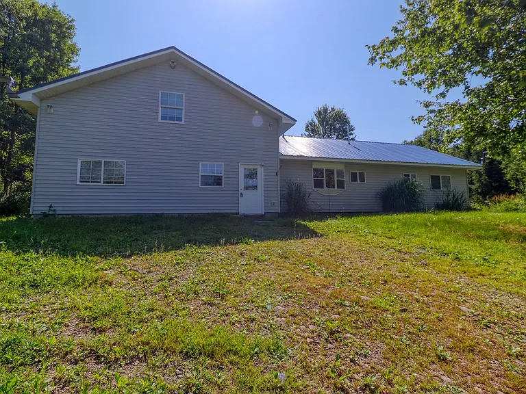 10066 Point Rock Rd — Photo 3