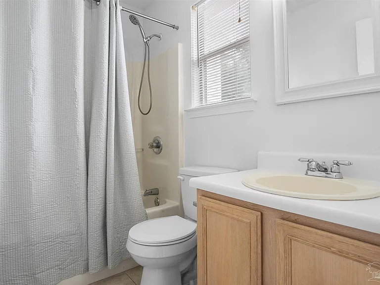 1356 Redwood Ln — Photo 15