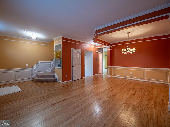 3rd image of 2428 Astrid Ct