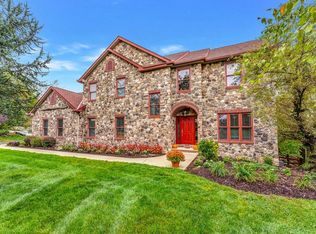 131 Blackstone Dr, Wind Gap, PA 18091