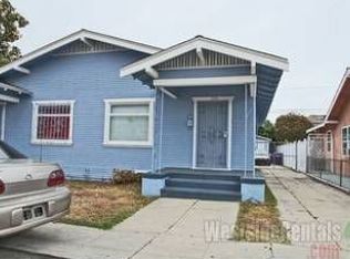 1054 Mahanna Ave, Long Beach, CA 90813